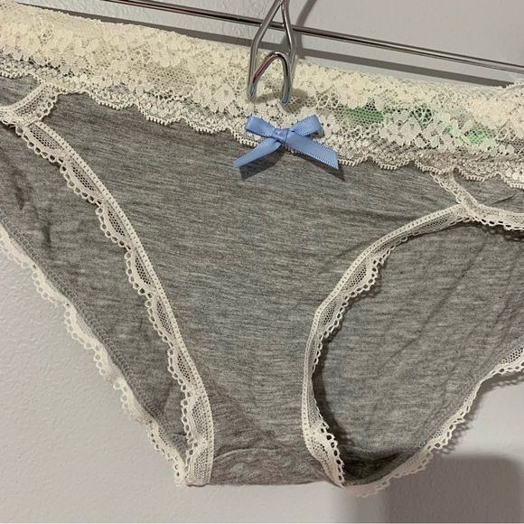 NEW honeydew intimates grey white laces pantie size M - Picture 5 of 6